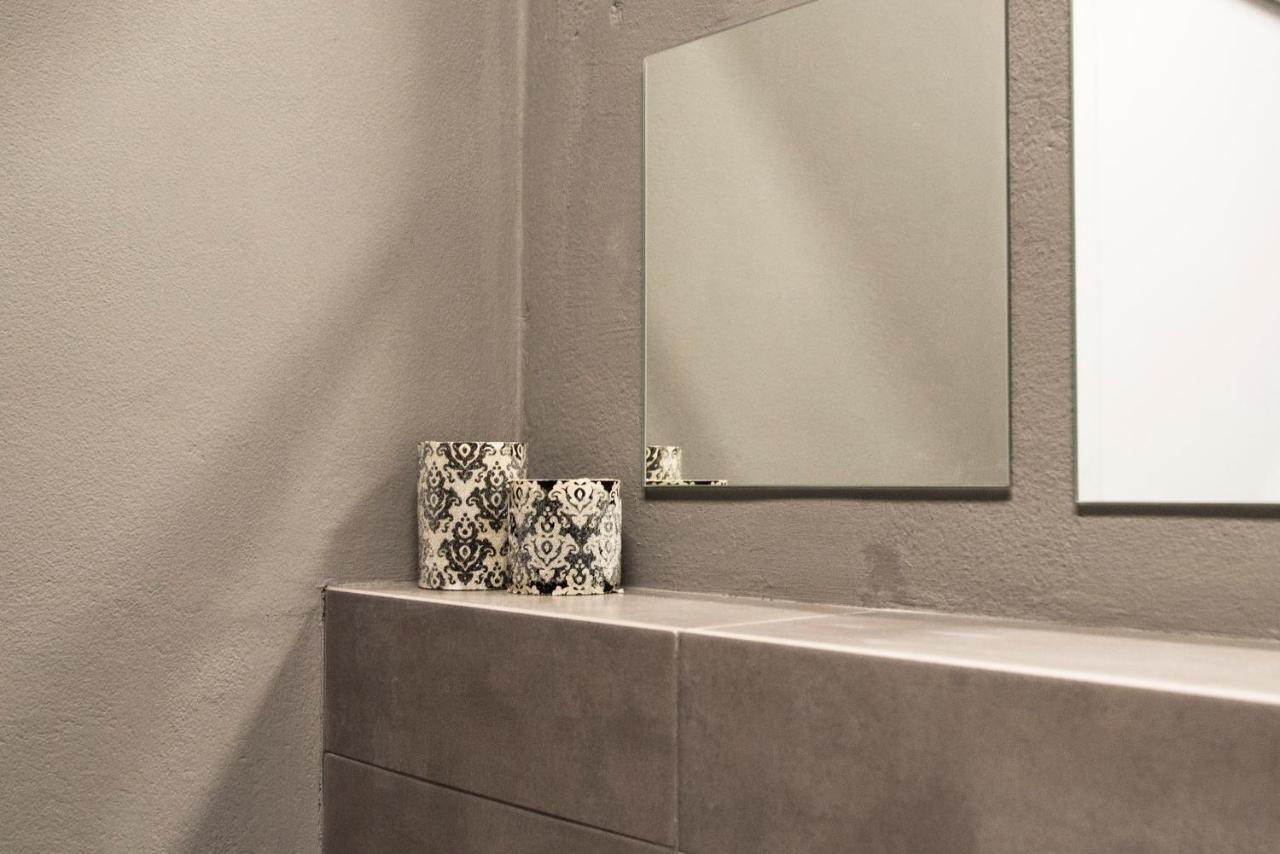 Youhosty - Correggio 12 Apartamento *