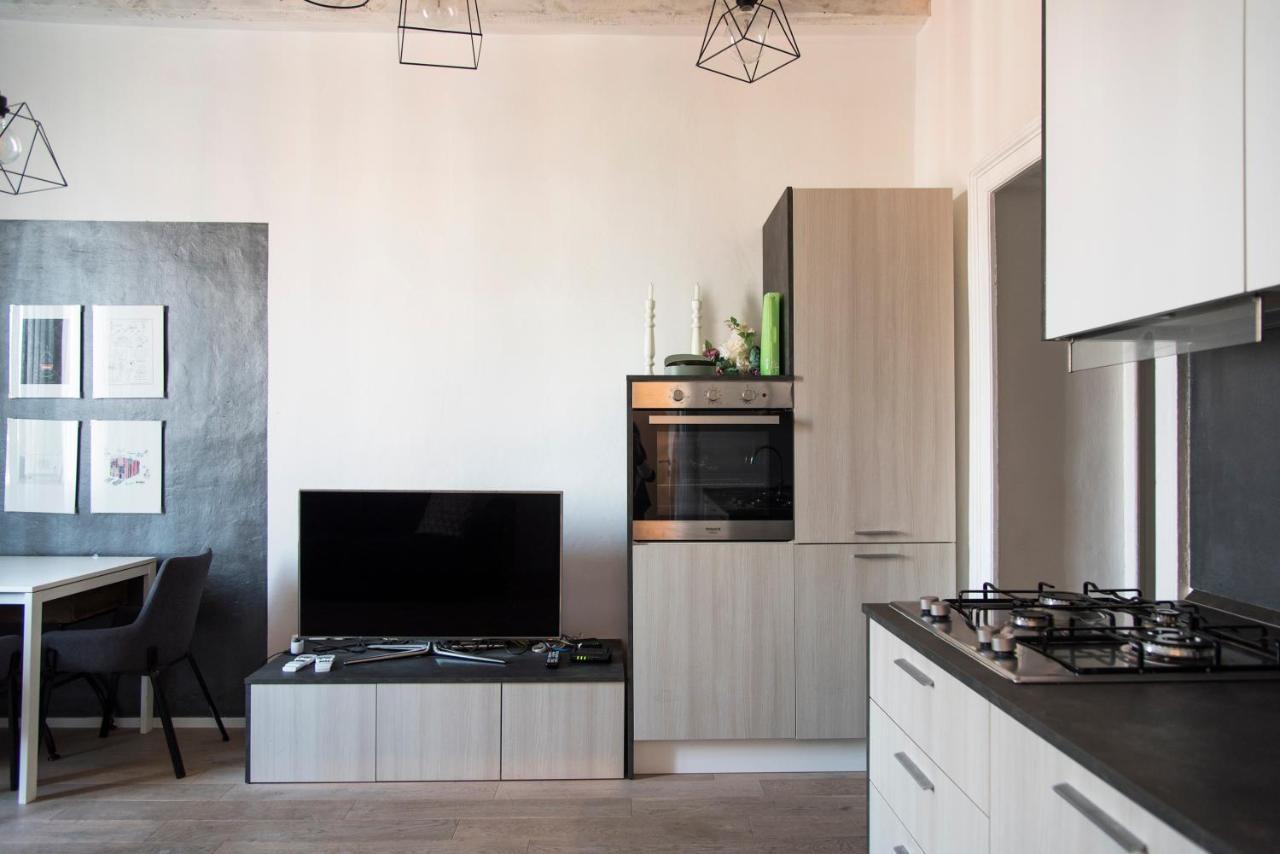 Youhosty - Correggio 12 Apartamento Milán
