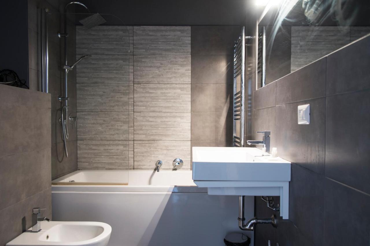 Youhosty - Correggio 12 Apartamento